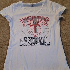 Twins shirt